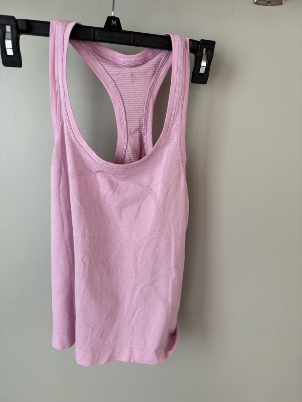 Lululemon Women’s Swiftly Tech Racerback Tank Top. Size 6. Pink